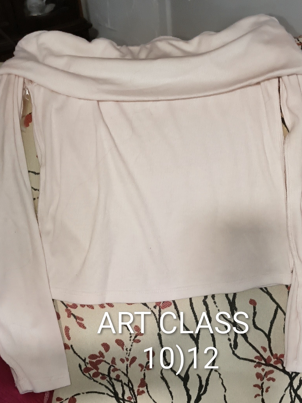 GIRLS ART CLASS TOP 10/12
